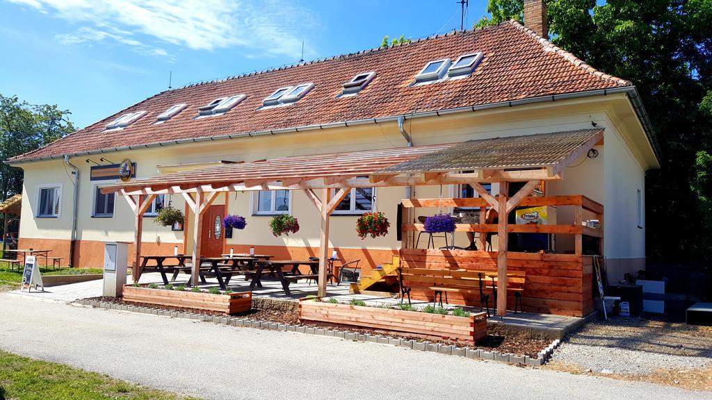 Penzion-Na Navsi Horní Planá Exterior foto